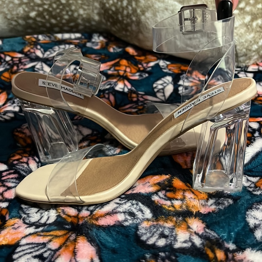Steve Madden clear heels. Size: 8.5